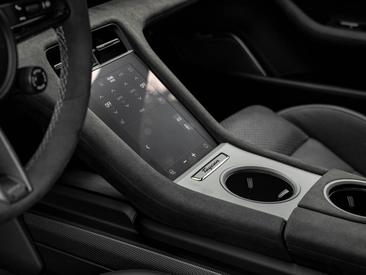 Porsche Taycan ph2 GTS — photo 21