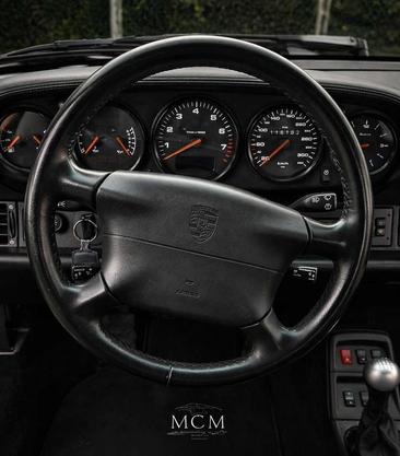 Porsche 911 Turbo — photo 13