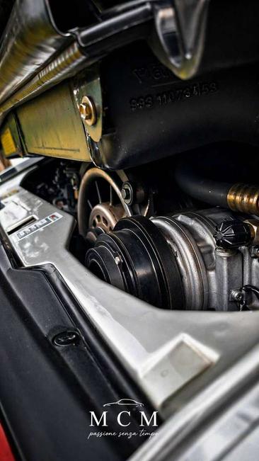 Porsche 911 Turbo — photo 18