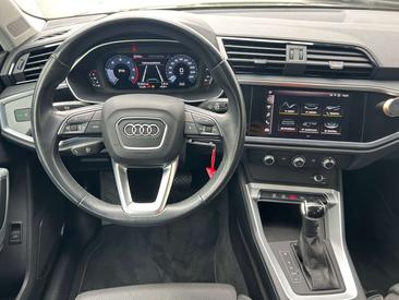 Audi Q3 35 TDI — photo 21