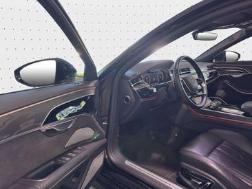 Audi A8 Berline 50 TDI Quattro — photo 12
