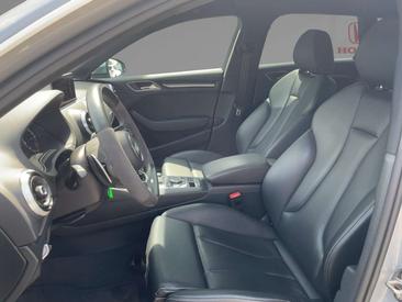 Audi RS3 Sportback — photo 8