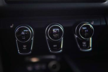 Audi R8 Spyder 5.2 FSI — photo 15