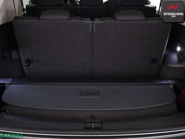 Volkswagen TIGUAN 2.0 TDI 4MOTION — photo 14