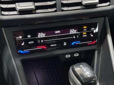 Volkswagen Taigo 1.5 TSI — photo 9