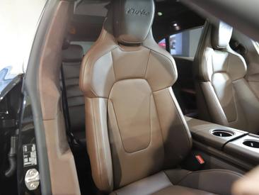 Porsche Taycan ph2 Turbo Cross Turismo — photo 12