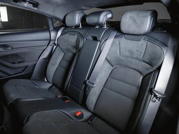 Porsche Taycan ph2 GTS — photo 22
