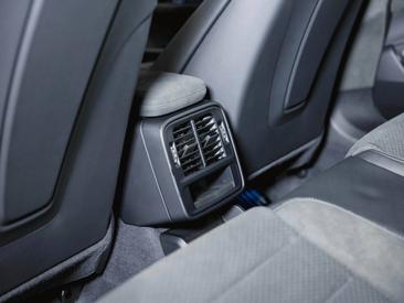 Porsche Taycan ph2 GTS — photo 48