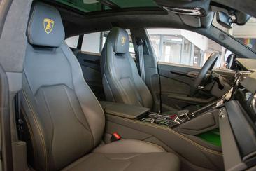 Lamborghini Urus S — photo 10