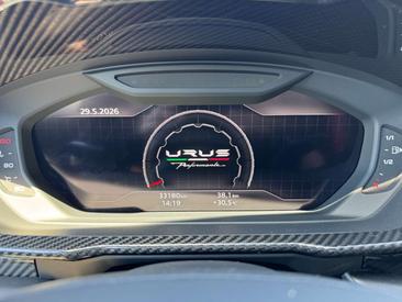 Lamborghini Urus Performante — photo 18