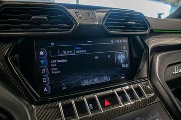 Lamborghini Urus S — photo 16
