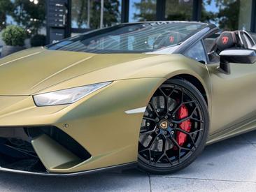 Lamborghini Huracán Spyder Performante — photo 13