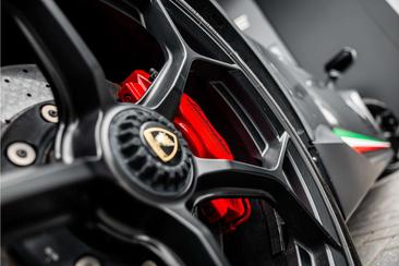 Lamborghini Huracán Performante — photo 37