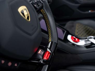Lamborghini Huracán Spyder EVO — photo 31