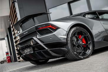 Lamborghini Huracán Performante — photo 46