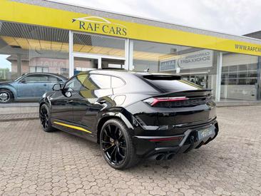 Lamborghini Urus SE — photo 16