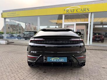 Lamborghini Urus SE — photo 17