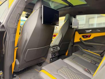 Lamborghini Urus SE — photo 18