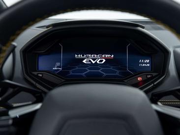 Lamborghini Huracán Spyder EVO — photo 45