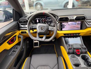 Lamborghini Urus SE — photo 20