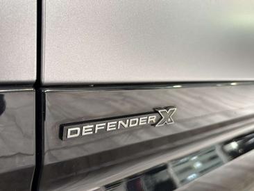 Land Rover Defender 130 Outbound — photo 27