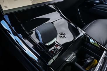 Land Rover Range Rover Sport D250 — photo 14