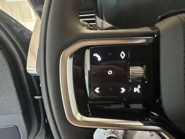 Land Rover Range Rover Sport D250 — photo 18