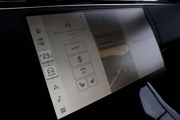 Land Rover Range Rover Sport D250 — photo 19