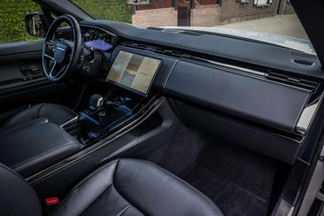Land Rover Range Rover Sport D250 — photo 22