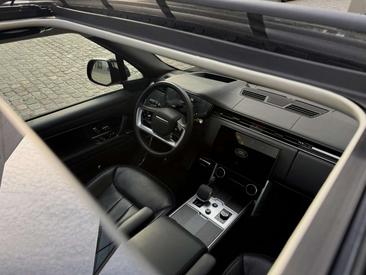 Land Rover Range Rover P510e — photo 10