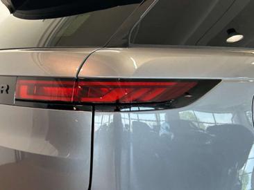 Land Rover Range Rover Sport D250 — photo 7