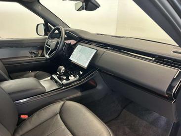 Land Rover Range Rover Sport D250 — photo 12
