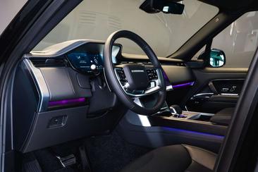 Land Rover Range Rover D350 — photo 12
