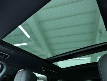 Land Rover Range Rover Sport P440e — photo 22