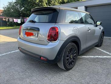 Mini 3 Portes Berline Cooper SE — photo 17
