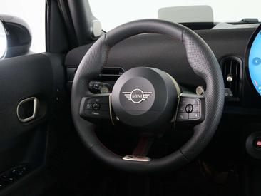 Mini 3 Portes Berline Cooper C — photo 21