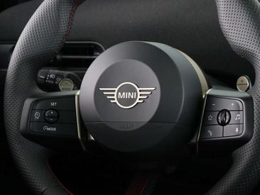 Mini 3 Portes Berline Cooper C — photo 22