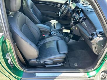 Mini 3 Portes Berline Cooper SE — photo 24
