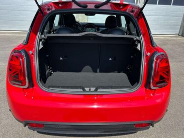 Mini 3 Portes Berline Cooper SE — photo 32