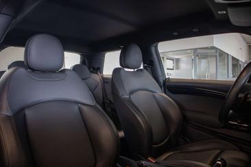Mini 3 Portes Berline John Cooper Works — photo 9