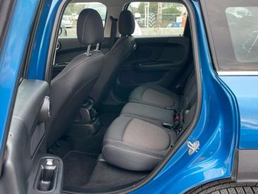 Mini 3 Portes Berline Cooper D — photo 12