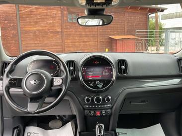 Mini 3 Portes Berline Cooper D — photo 13