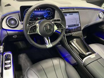 Mercedes EQE Berline 300 — photo 4