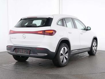 Mercedes EQA 250 — photo 2