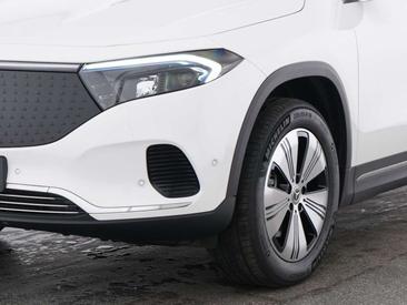 Mercedes EQA 250 — photo 3