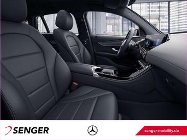Mercedes EQC 400 — photo 7