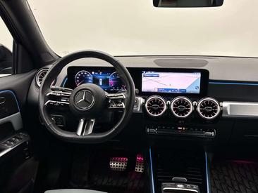 Mercedes GLB 220 D — photo 8