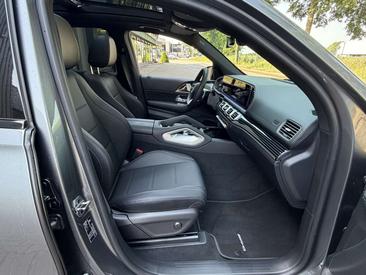 Mercedes GLE 400 E — photo 18