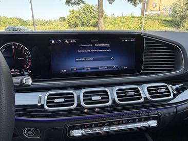Mercedes GLE 400 E — photo 29