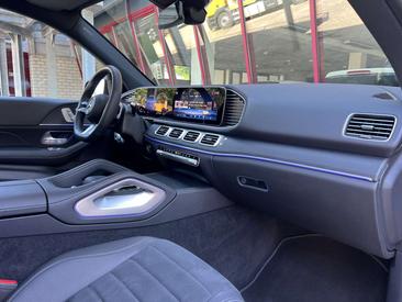 Mercedes GLE 400 E — photo 38